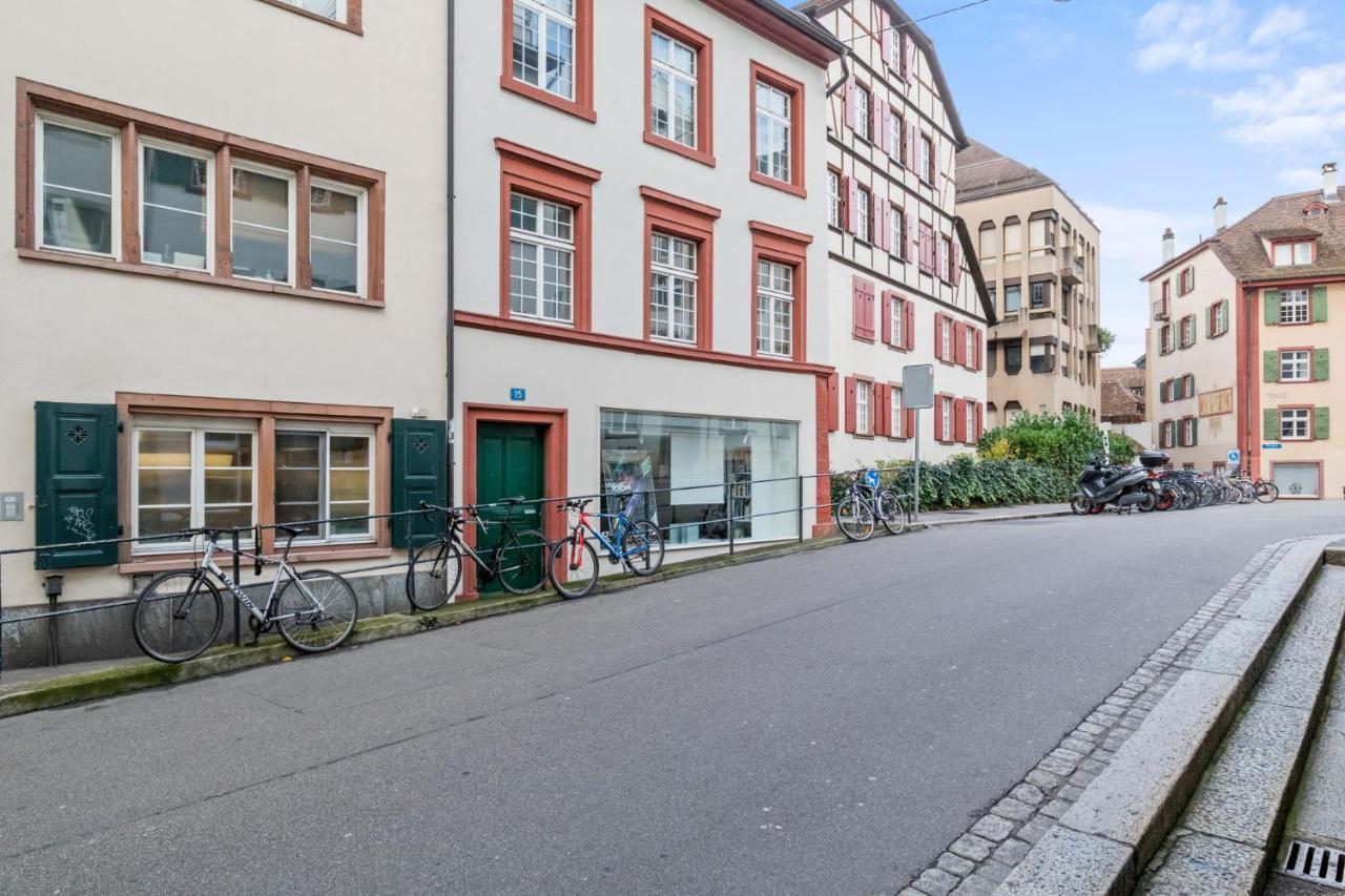 True Basel - Stadtwohnung I Rheinblick Dış mekan fotoğraf